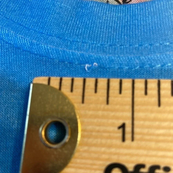 Disney Parks Christmas top - Picture 5 of 5